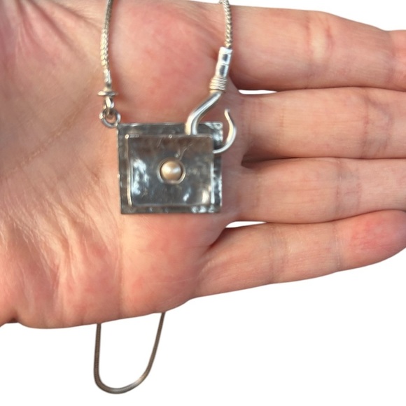 Silpada Didae vintage sterling silver and pearl hook clasp necklace - Picture 8 of 8